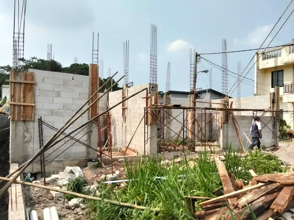 Dokumentasi lanjutan proses pengerjaan bangunan workshop di Jakarta Timur
